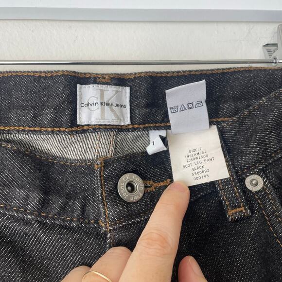 Vintage Calvin Klein Women’s Bootcut Jeans in Black Dark Wash Size 7 - Picture 4 of 7